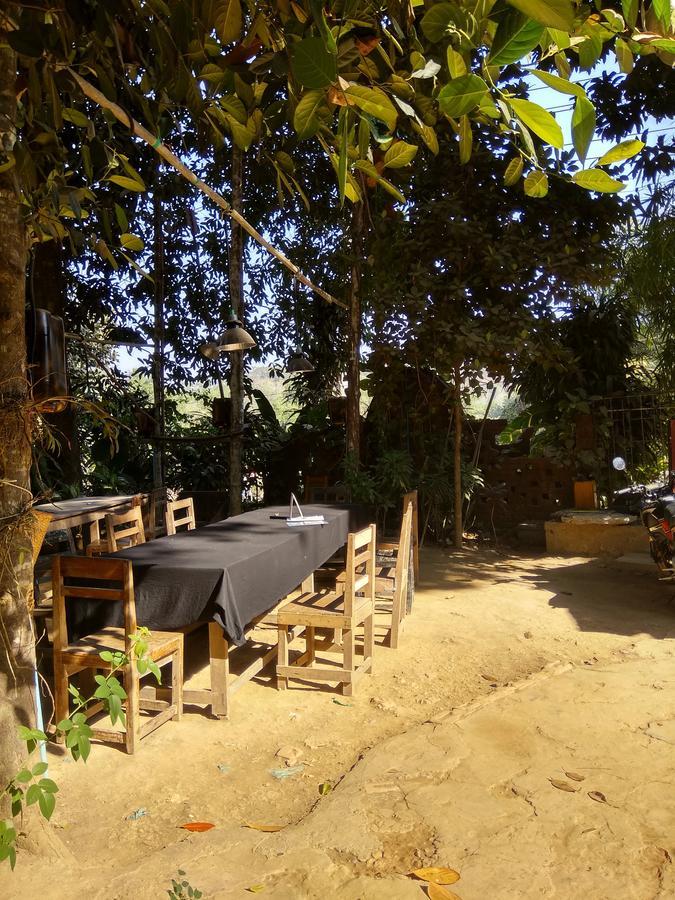 Prince Hotel Mrauk-oo Buitenkant foto