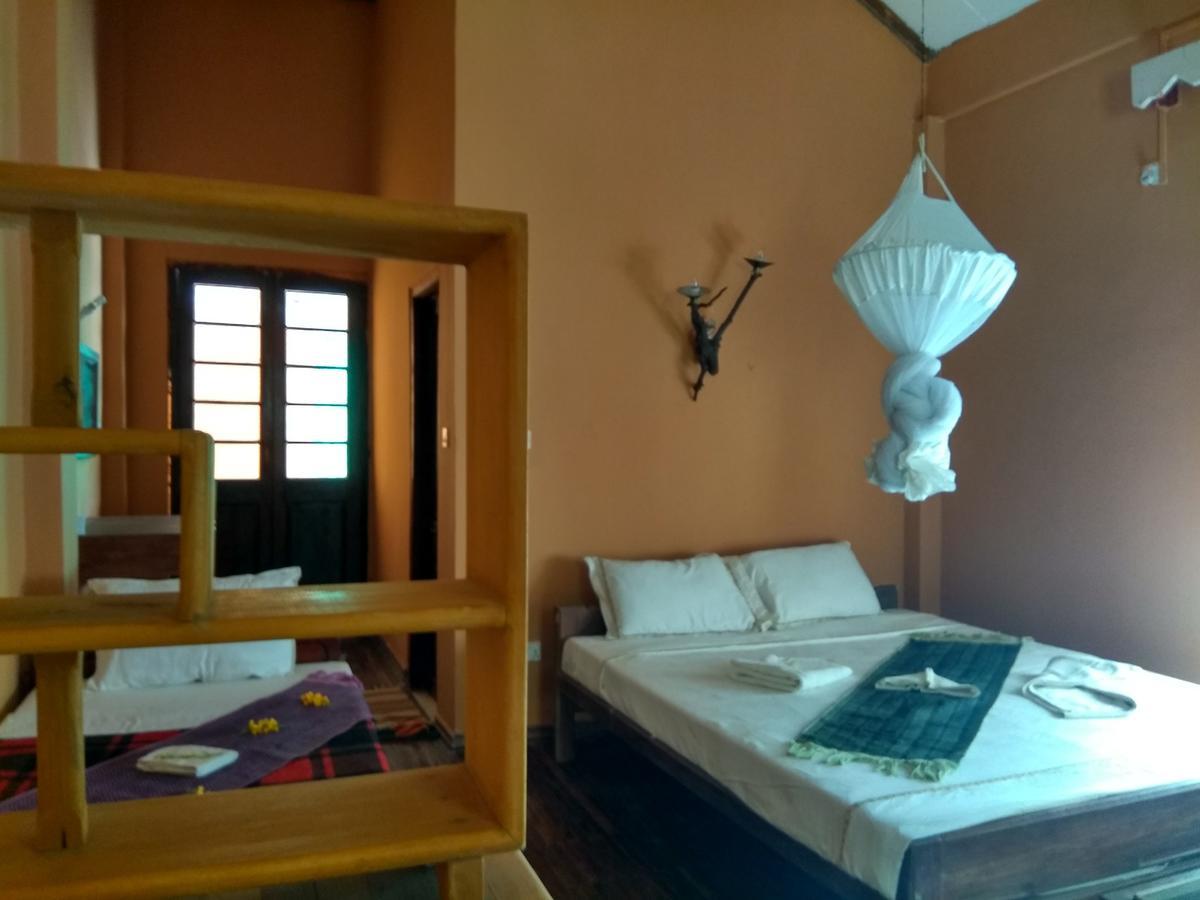 Prince Hotel Mrauk-oo Buitenkant foto