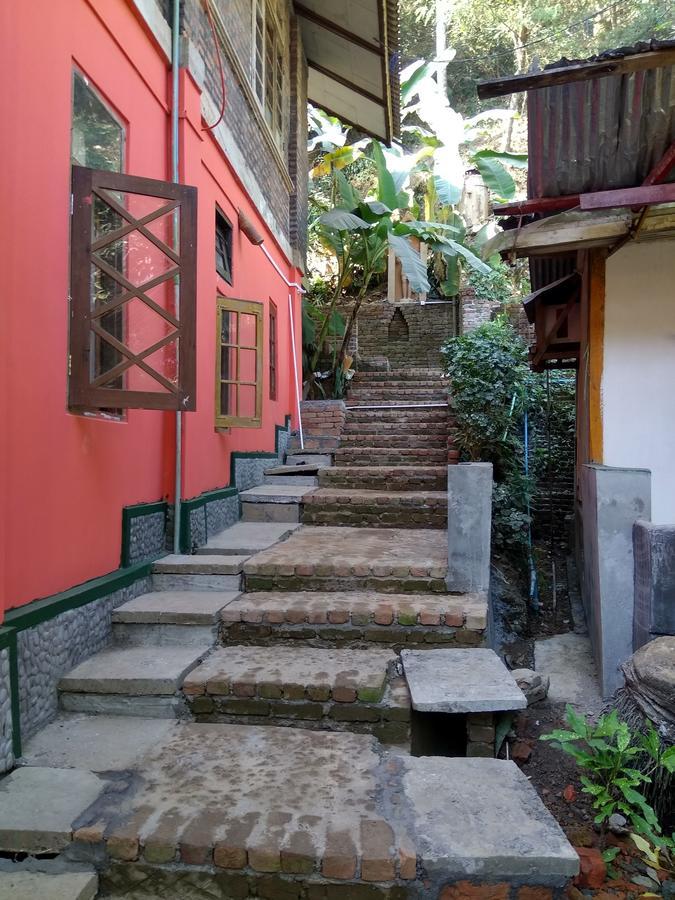 Prince Hotel Mrauk-oo Buitenkant foto