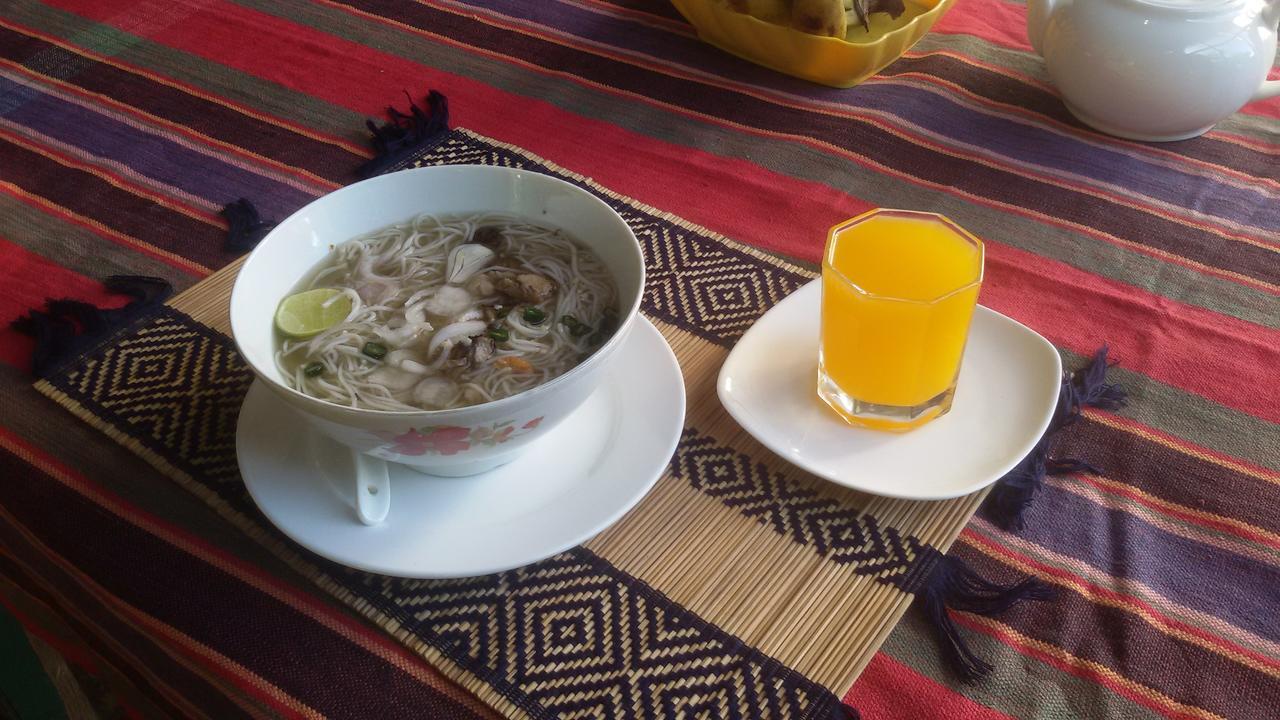 Prince Hotel Mrauk-oo Buitenkant foto